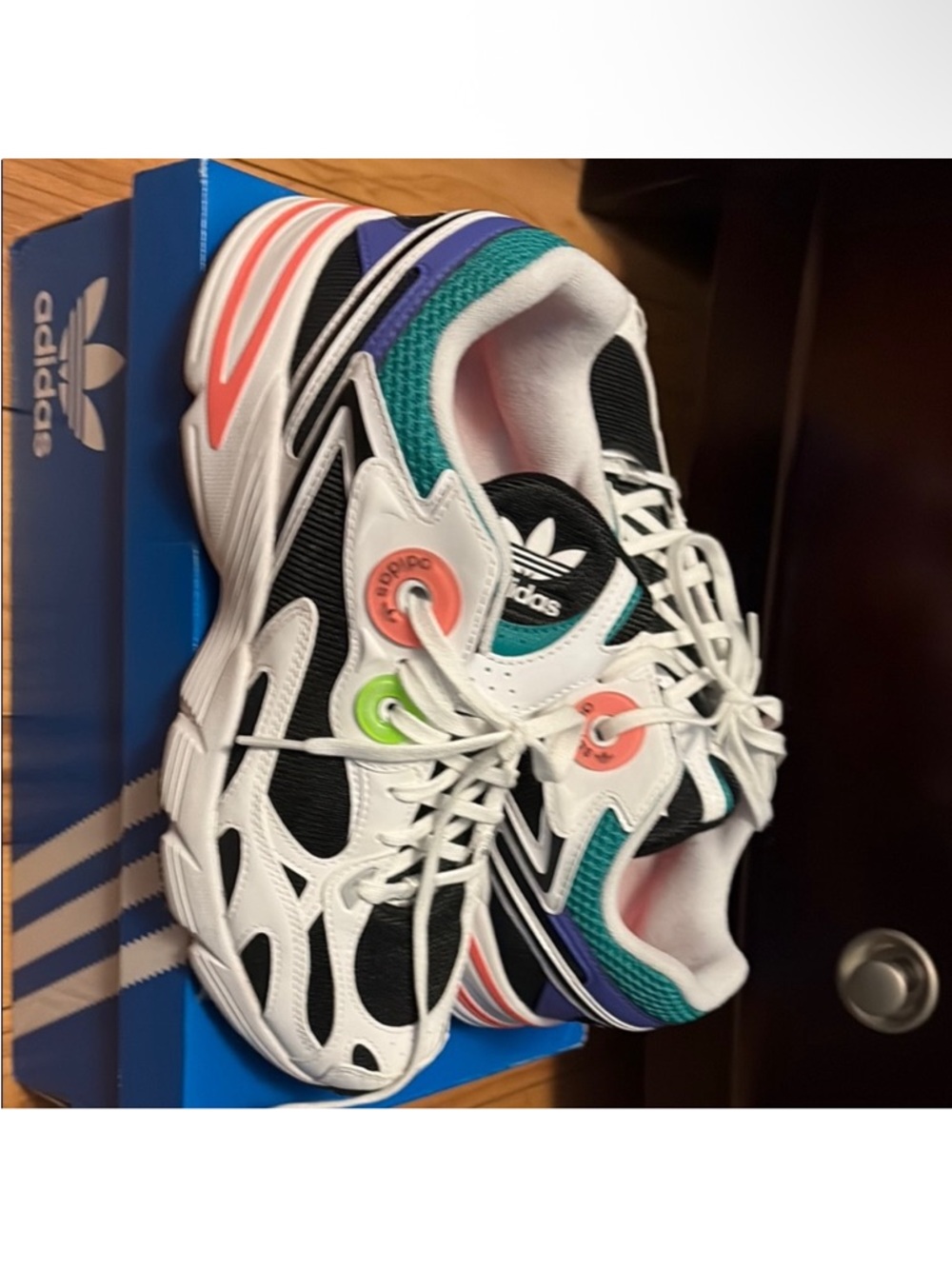 Adidas Astir